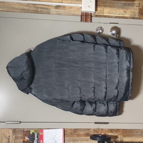 Winter Coat - Picture 2 of 4